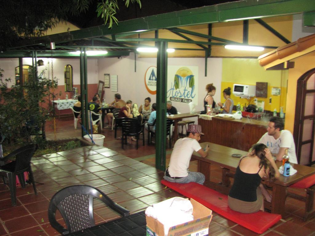 Hostel Iguazu Falls Puerto Iguazú Kültér fotó